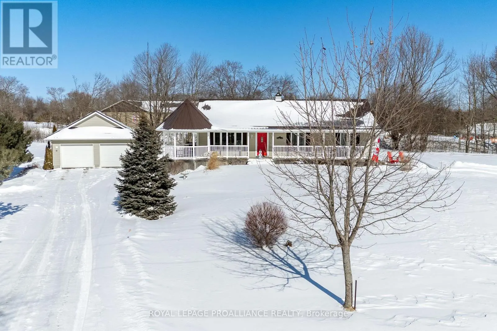 28 Huyck's Point Road, Prince Edward County, Ontario  K0K 3L0 - Photo 1 - X11990705