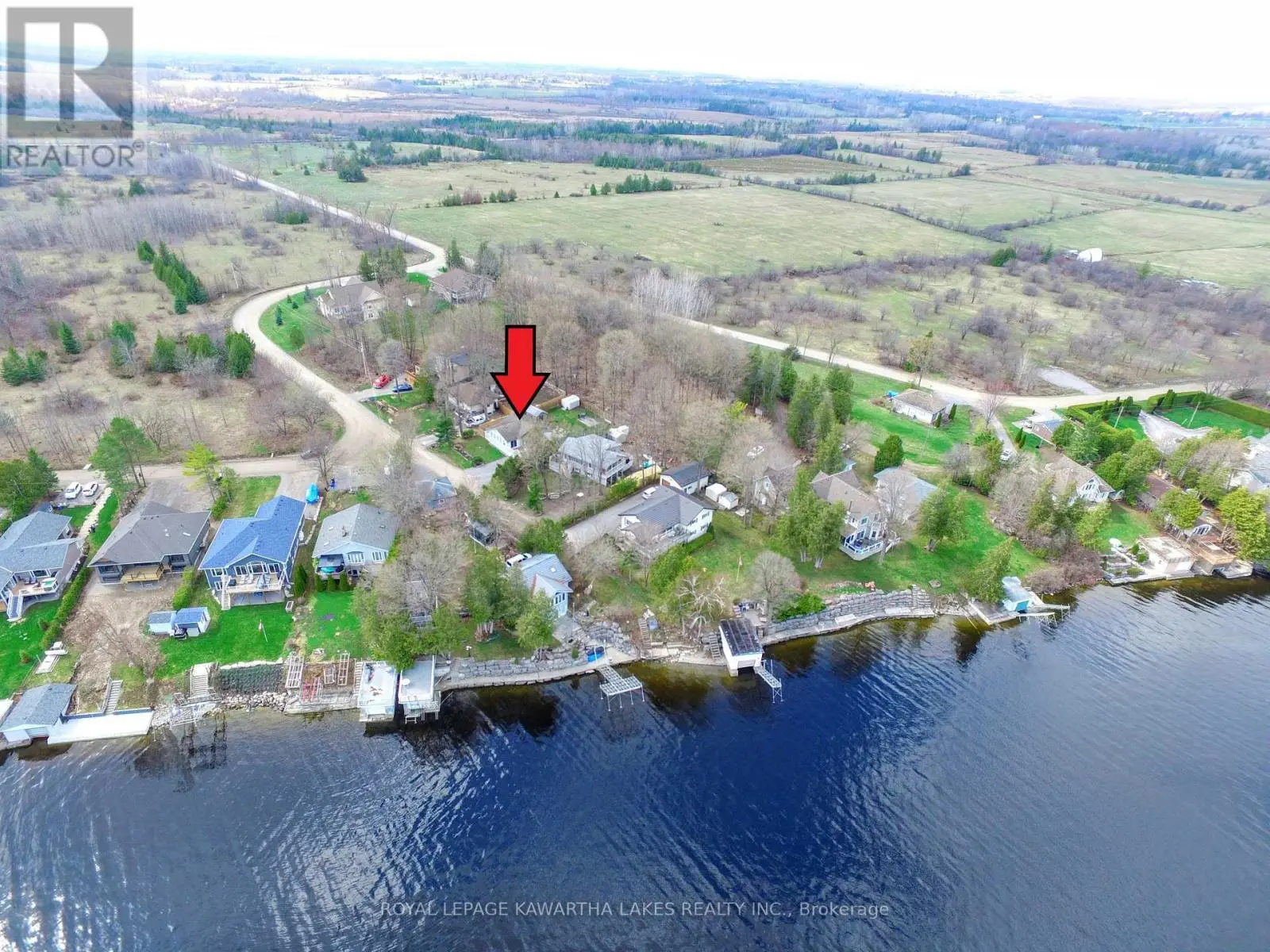 21 Pleasure Street, Kawartha Lakes, Ontario  K0M 1G0 - Photo 3 - X11996271