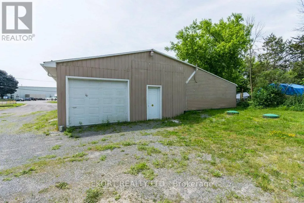 60- B And C Carrying Place Road, Quinte West, Ontario  K8V 3E8 - Photo 2 - X11997885