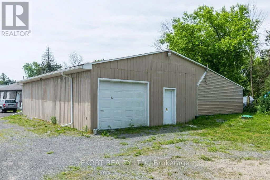 60- B And C Carrying Place Road, Quinte West, Ontario  K8V 3E8 - Photo 3 - X11997885