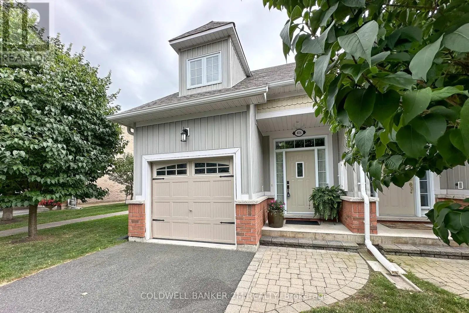406 - 300 D'arcy Street, Cobourg, Ontario  K9A 0A2 - Photo 2 - X11998987