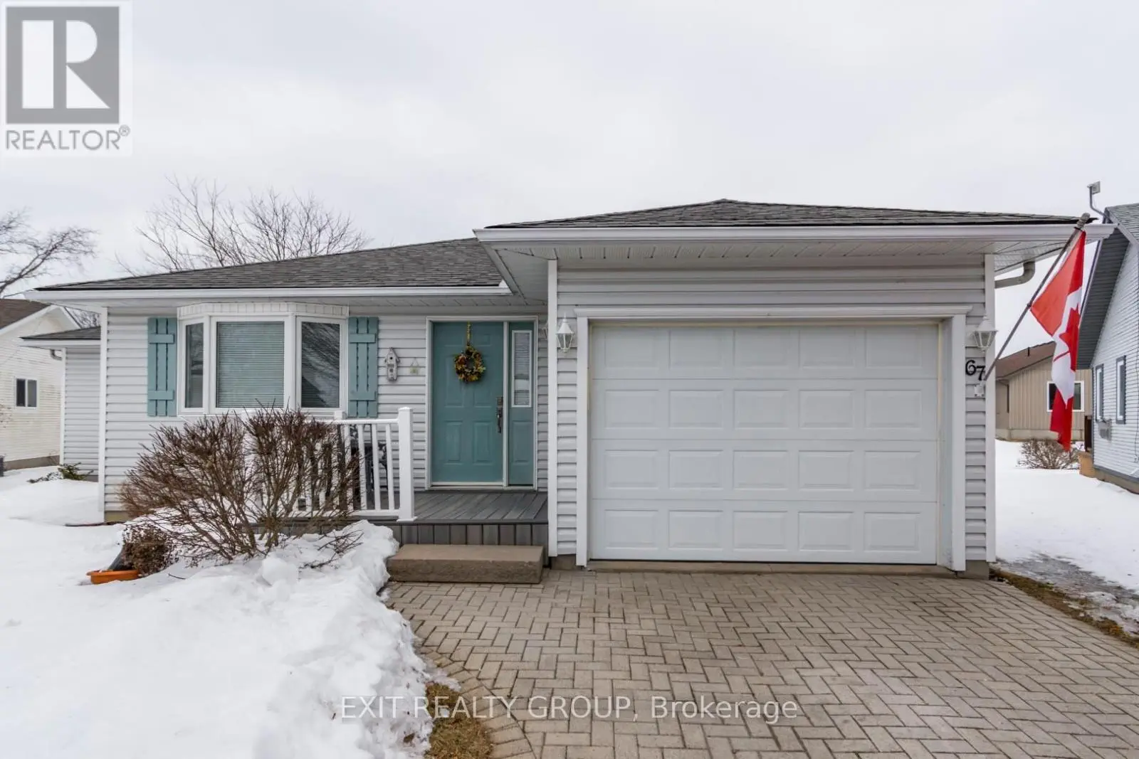 67 Sandbanks Court, Prince Edward County, Ontario  K0K 3L0 - Photo 1 - X12000152