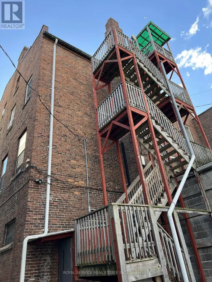 30 Walton Street, Port Hope, Ontario  L1A 1N1 - Photo 2 - X11998725