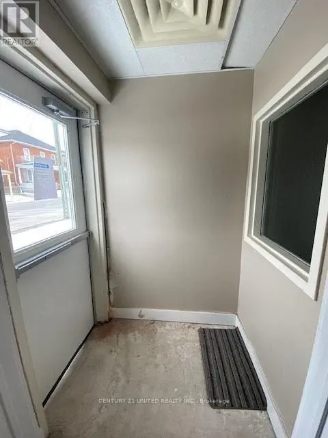 Commercial Unit - 113 East Street E, Greater Napanee, Ontario  K7R 1S5 - Photo 2 - X12006448