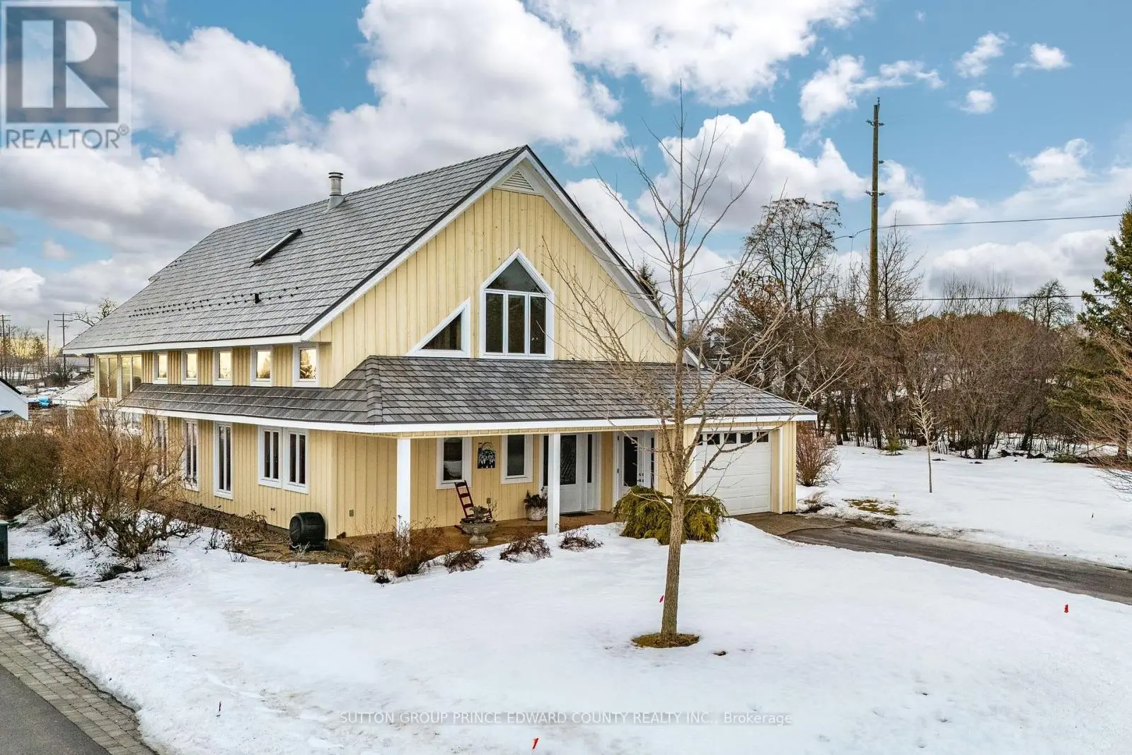 4 Carla Court, Prince Edward County, Ontario  K0K 3L0 - Photo 1 - X12007607