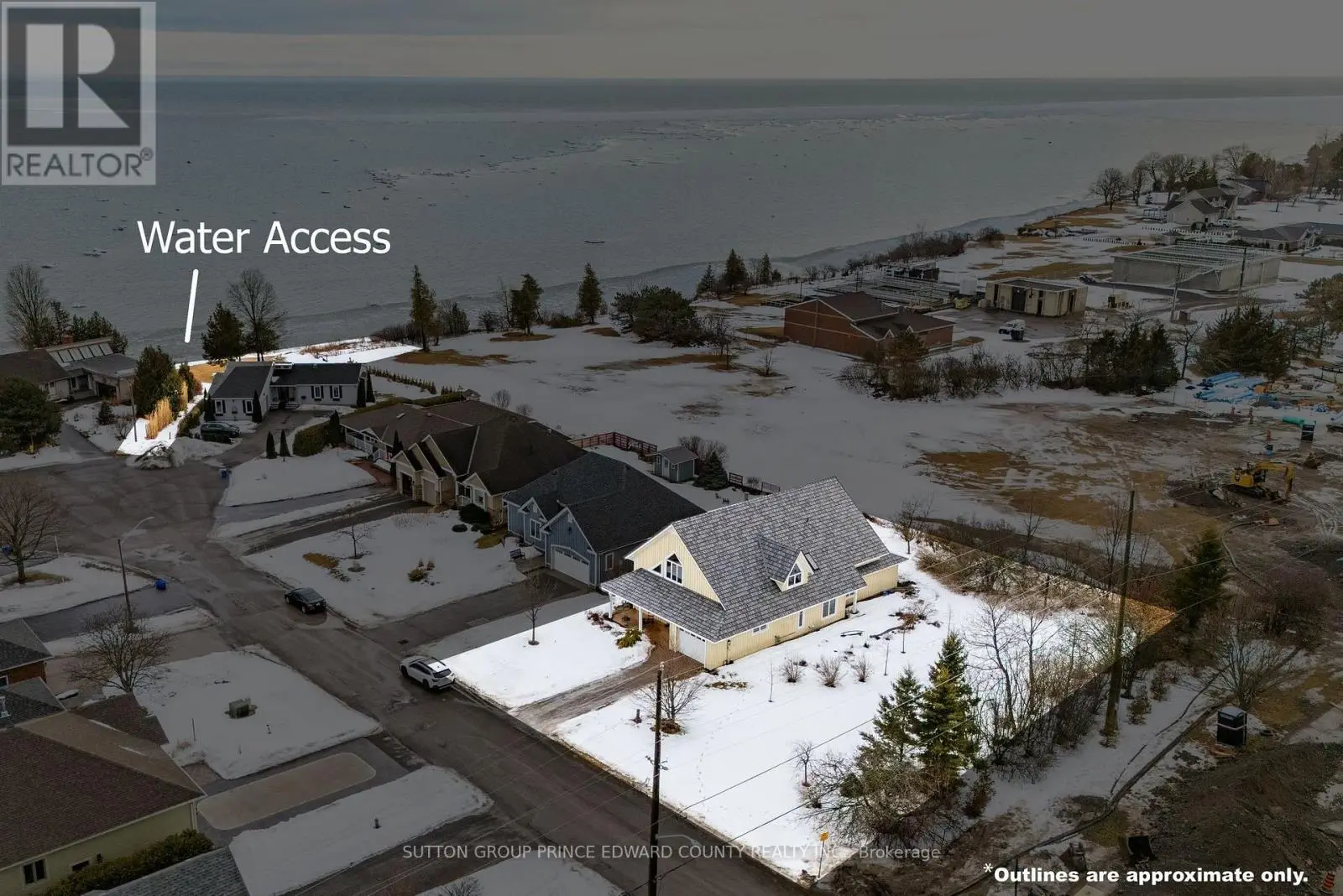 4 Carla Court, Prince Edward County, Ontario  K0K 3L0 - Photo 2 - X12007607