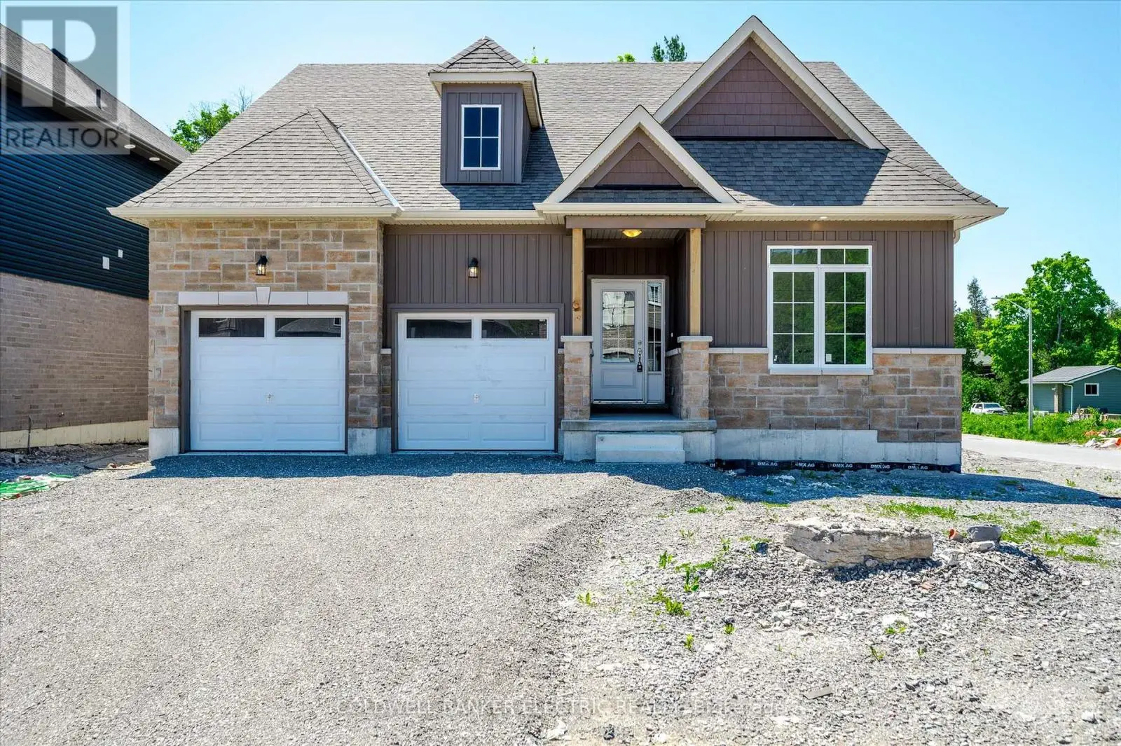 3 Hillcroft Way, Kawartha Lakes, Ontario  K0M 1A0 - Photo 1 - X12011934