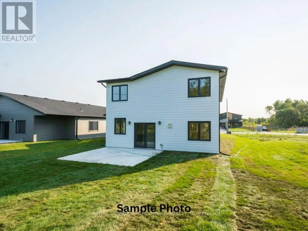 39 Fraser Drive, Quinte West, Ontario  K0K 1E0 - Photo 2 - X12012958
