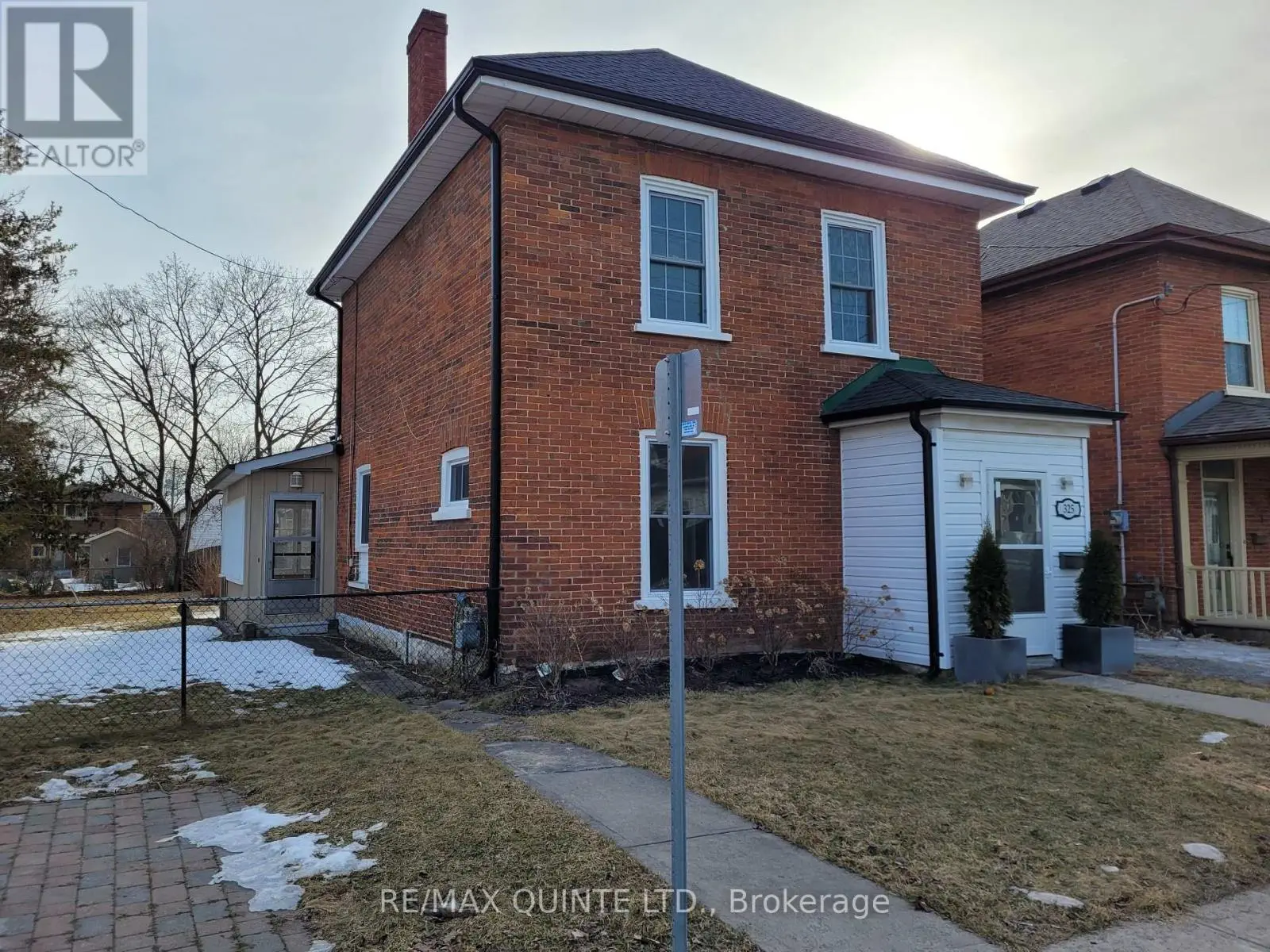 325 Charles Street, Belleville, Ontario  K8N 3M7 - Photo 1 - X12014905