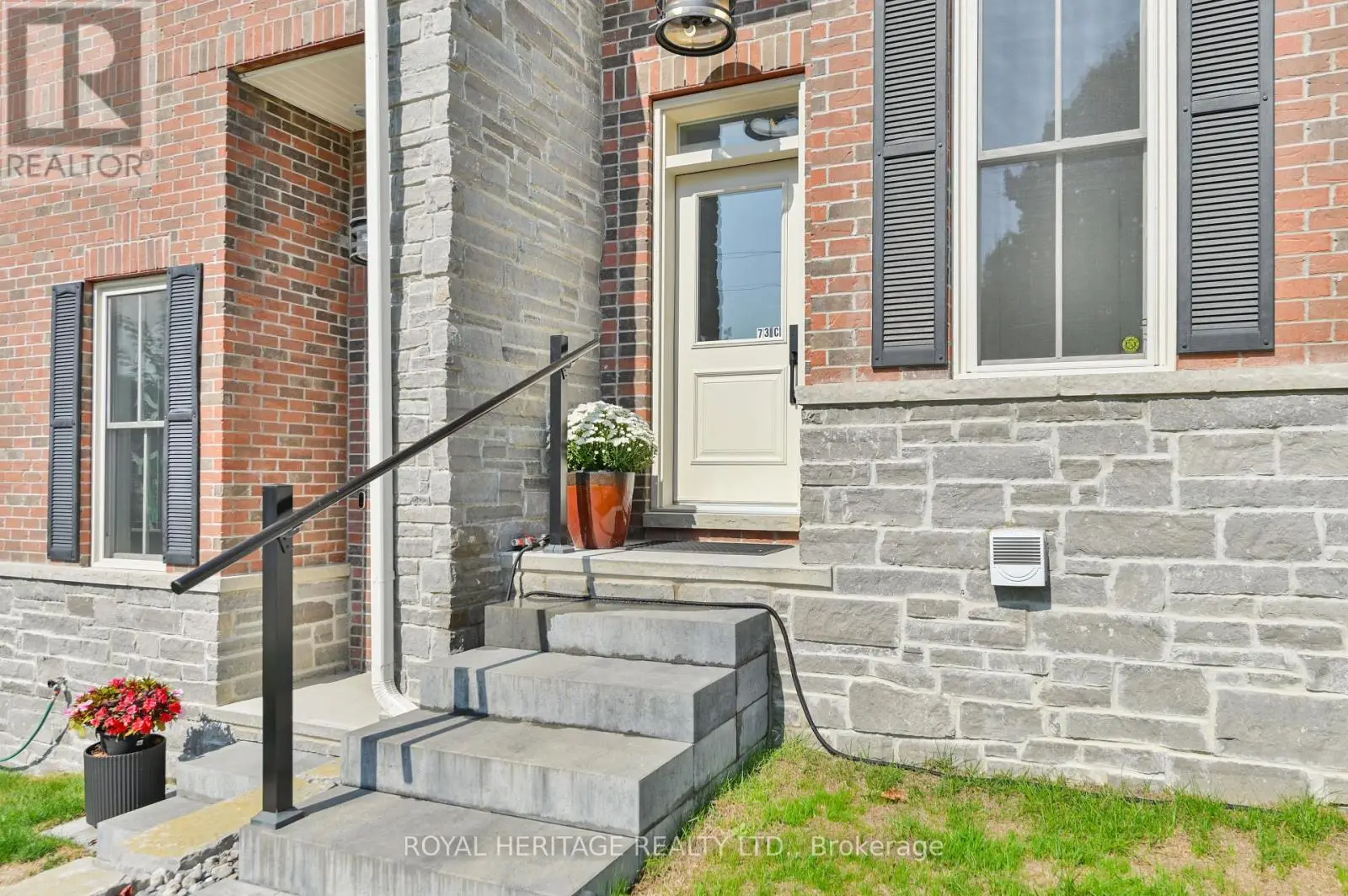 73c Bridge Street E, Prince Edward County, Ontario  K0K 2T0 - Photo 2 - X12016797