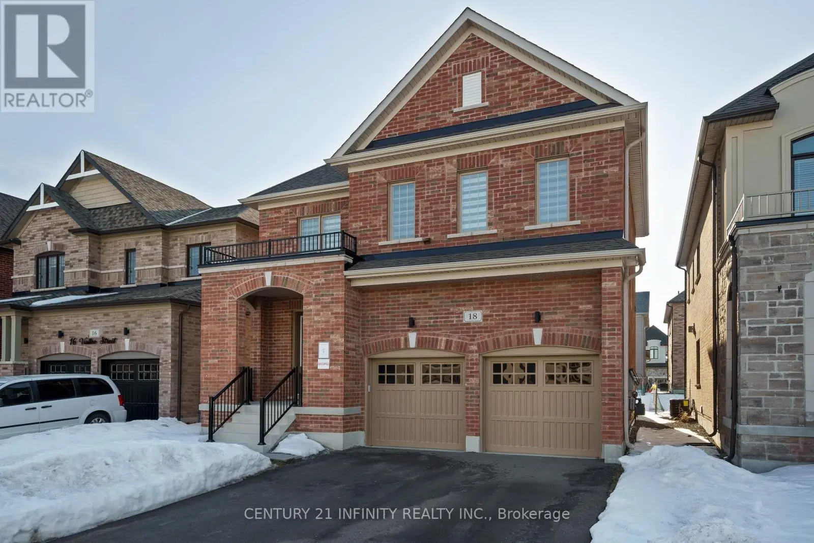 18 Valleo Street, Georgina, Ontario  L4P 0J9 - Photo 2 - N11998673