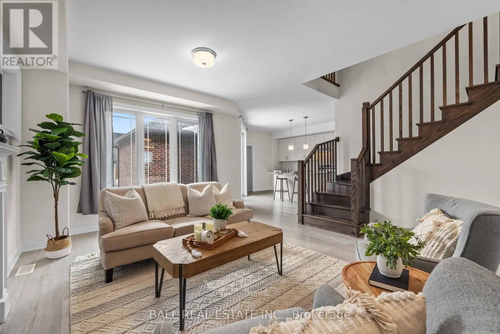 720 Whetstone Lane, Peterborough North, Ontario  K9H 0G4 - Photo 3 - X12019004