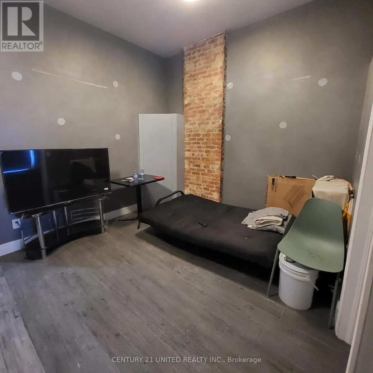 8 - 172.5 Hunter Street, Peterborough, Ontario  K9H 1G8 - Photo 3 - X12019091