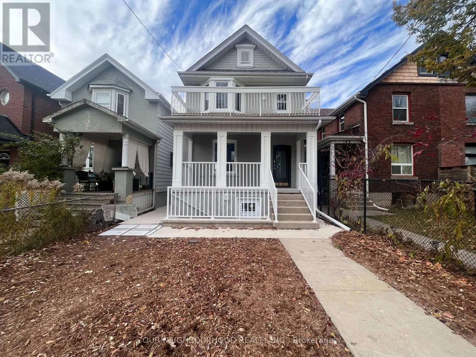 Lower - 146 Bartlett Avenue, Toronto, Ontario  M6H 3G1 - Photo 1 - W12022977
