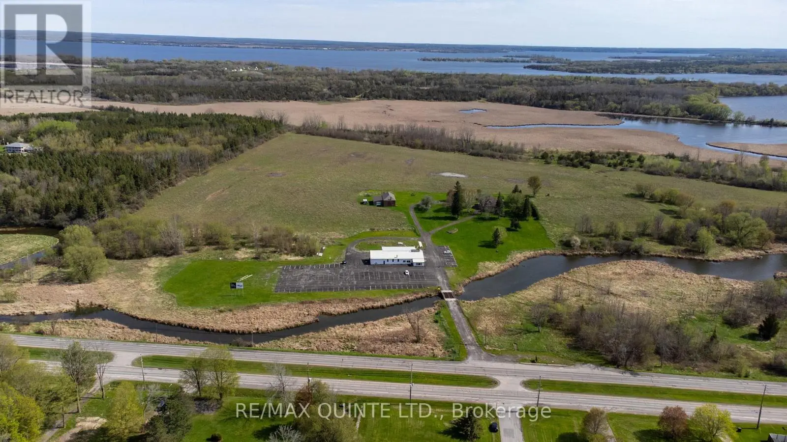 4184 Old Highway 2, Belleville, Ontario  K8N 4Z4 - Photo 2 - X12023319