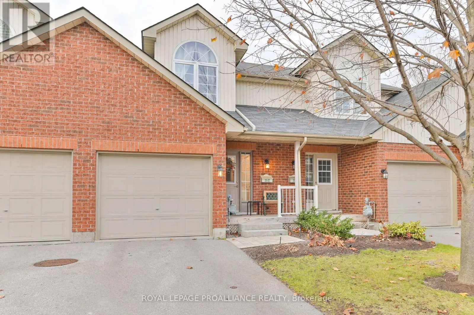 37 - 35 Albion Street, Belleville, Ontario  K8N 5Y8 - Photo 1 - X12024340