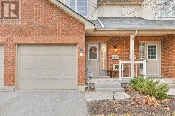 37 - 35 Albion Street, Belleville, Ontario  K8N 5Y8 - Photo 2 - X12024340