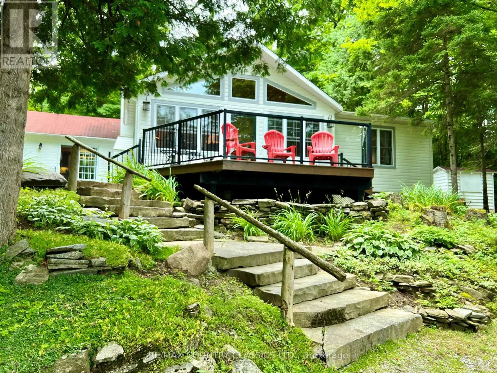 408 Couchs Road, North Kawartha, Ontario  K0L 1A0 - Photo 2 - X12025401