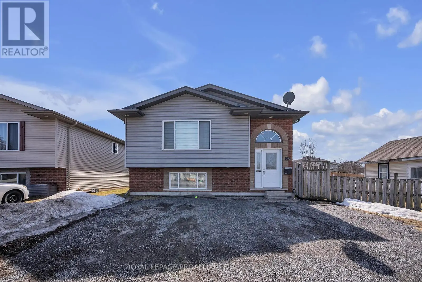 25 Emily Street, Belleville, Ontario  K8N 2P4 - Photo 1 - X12026717