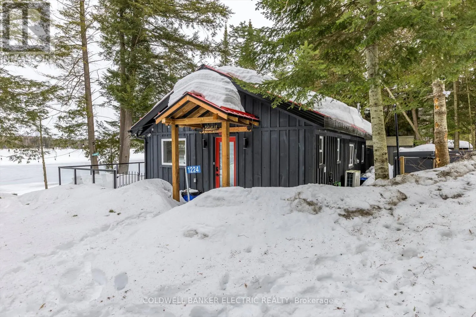 1224 Mccrackens Lane, Minden Hills, Ontario  K0M 2K0 - Photo 3 - X12027894