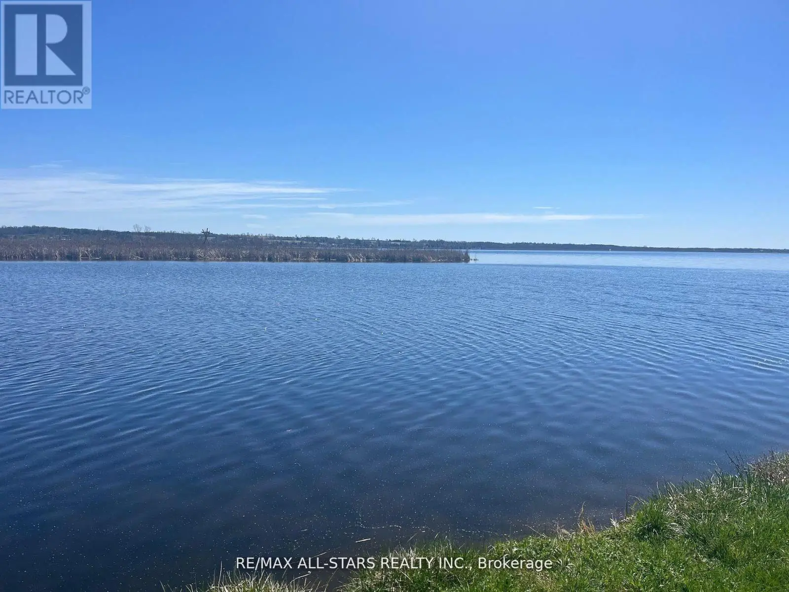 122 Fenelon Drive, Kawartha Lakes, Ontario  K0M 1G0 - Photo 2 - X12028157