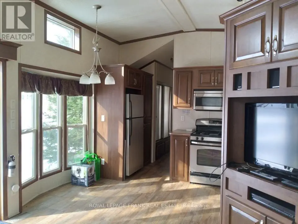 38 Boulter Lake Road, Hastings Highlands, Ontario  K0L 2K0 - Photo 3 - X12024344