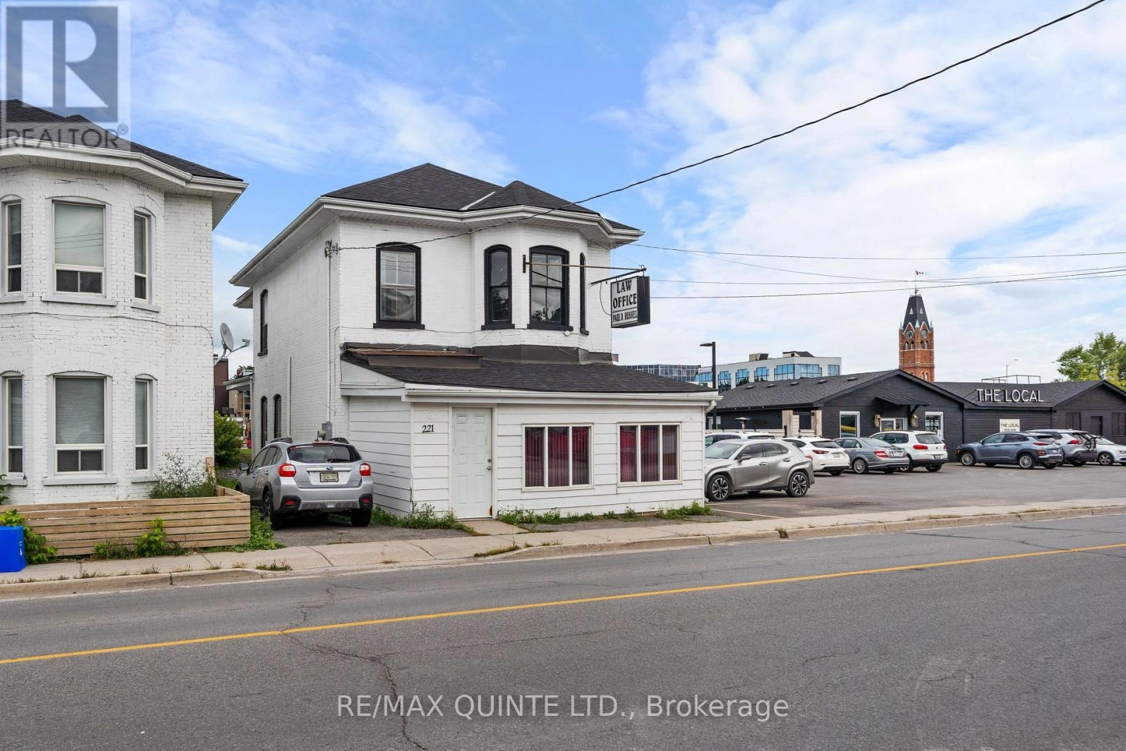 221 Coleman Street, Belleville, Ontario  K8P 3H8 - Photo 1 - X12028224
