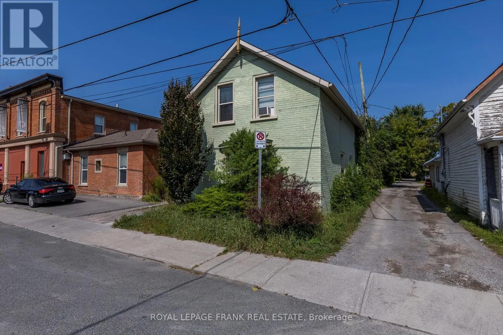 140 Antrim Street, Peterborough Central, Ontario  K9H 3G3 - Photo 3 - X12028635