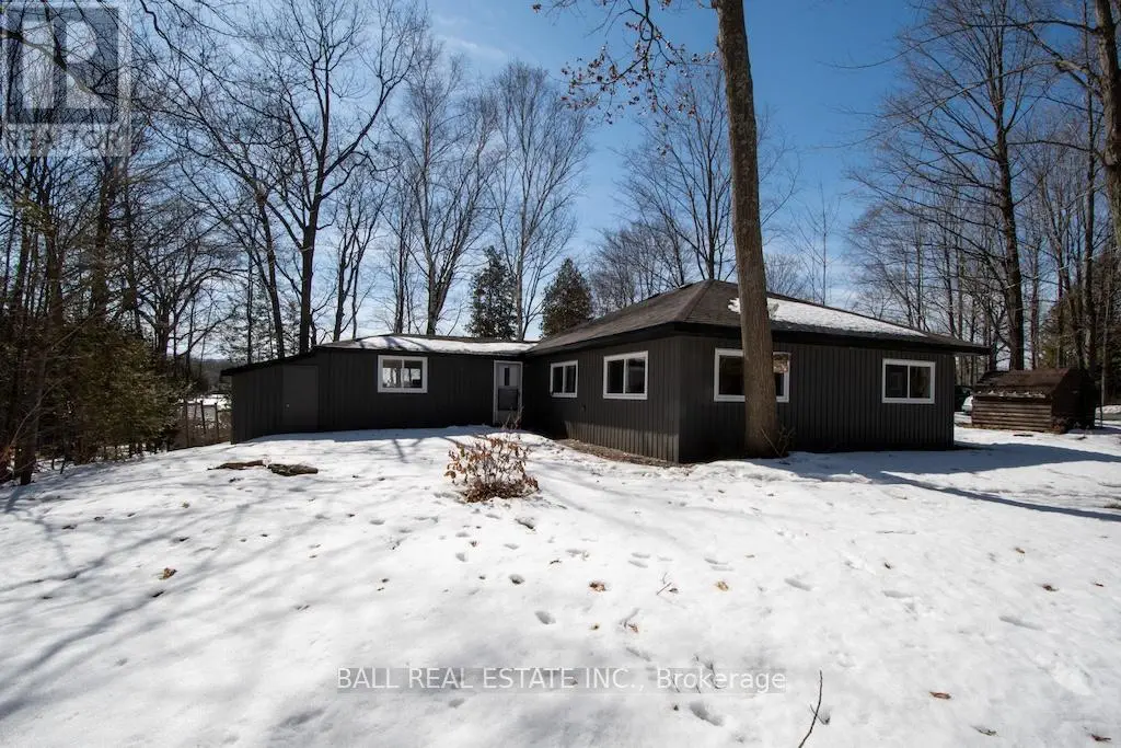 7 Darvell Lane, Trent Lakes, Ontario  K0L 1J0 - Photo 3 - X12029011