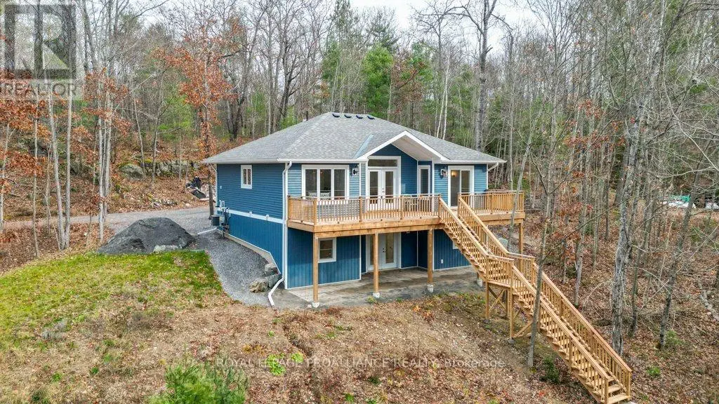 530 Addington Rd 5 Road, Addington Highlands, Ontario  K0H 1K0 - Photo 1 - X12029636