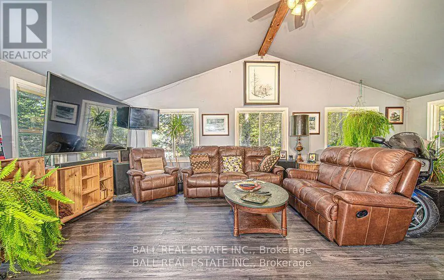 2374 Julia Shore Road E, Douro-Dummer, Ontario  K0L 2H0 - Photo 2 - X12032219