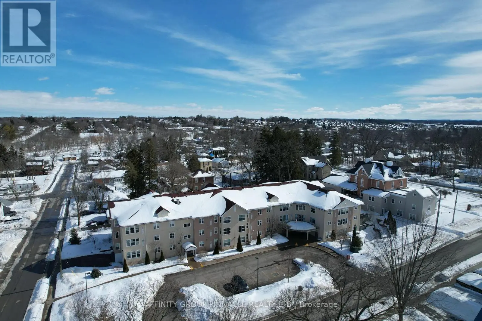 106 - 8 Huron Street E, Kawartha Lakes, Ontario  K9V 6K3 - Photo 1 - X12032888