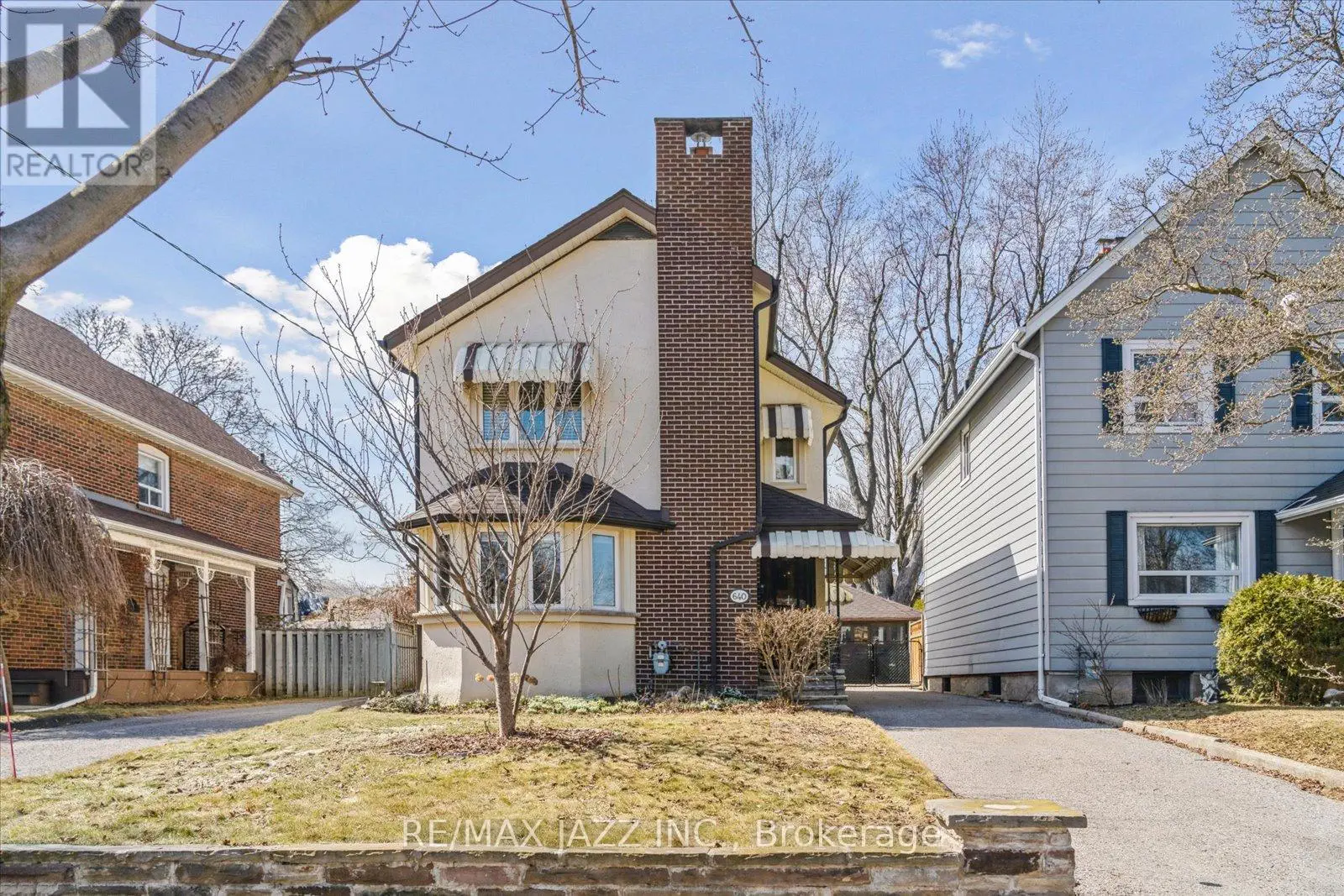 640 Mary Street N, Oshawa, Ontario  L1G 5E9 - Photo 2 - E12032630