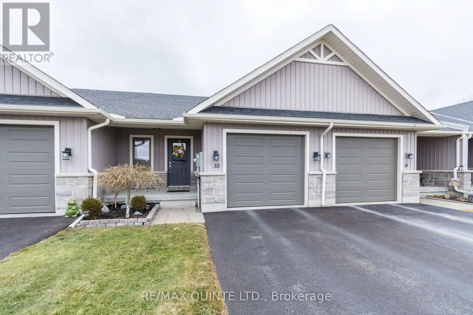 35 Glenview Crescent, Belleville, Ontario  K8P 0A8 - Photo 1 - X12034774