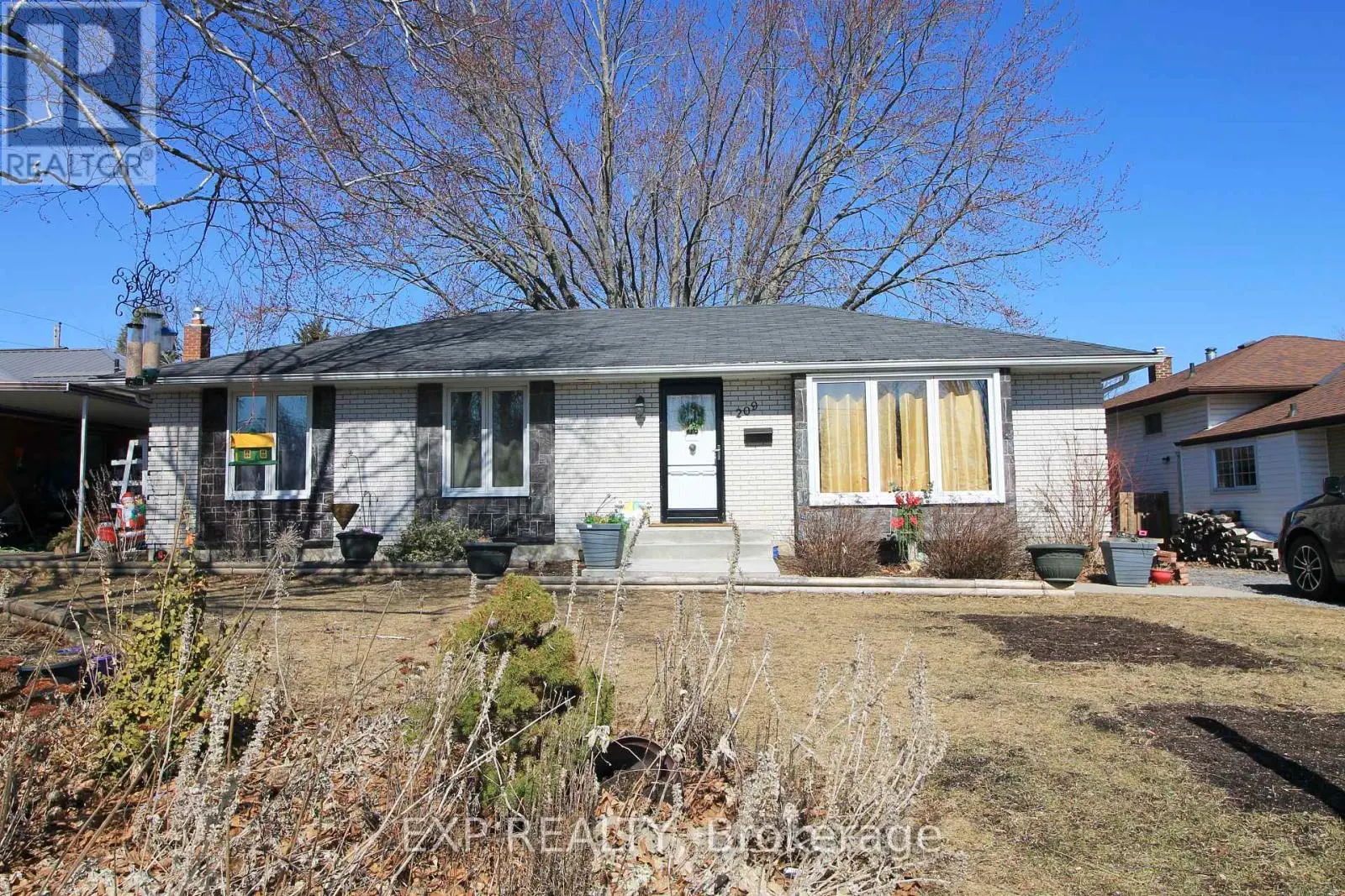 209 King Street, Greater Napanee, Ontario  K7R 1B8 - Photo 1 - X11959870