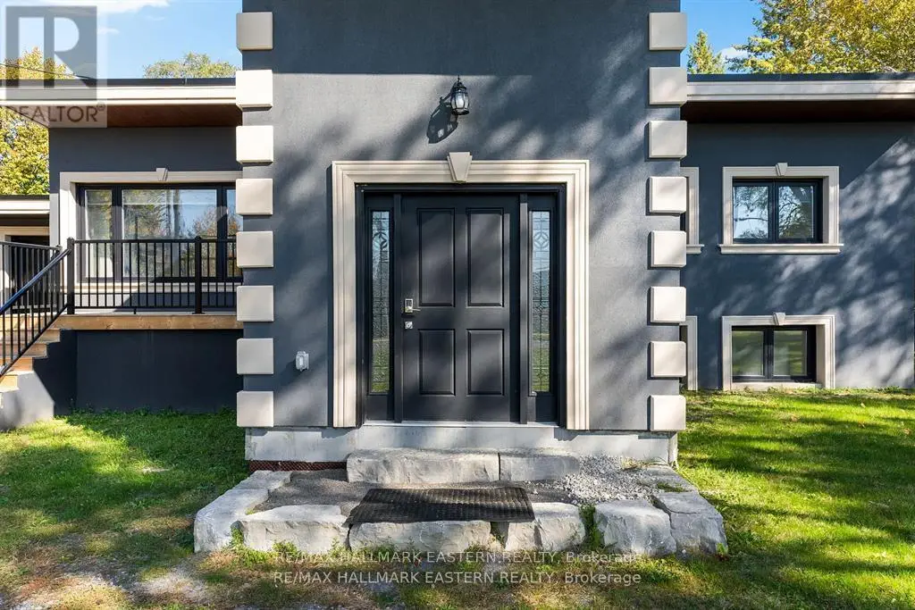1037 East Communication Road, Selwyn, Ontario  K0L 1H0 - Photo 3 - X12035955