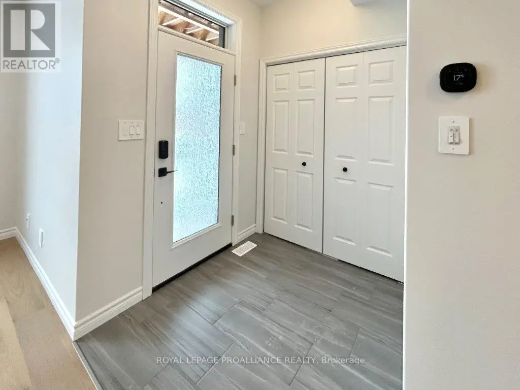 22 Riverstone Way, Belleville, Ontario  K8N 0S6 - Photo 2 - X12037188