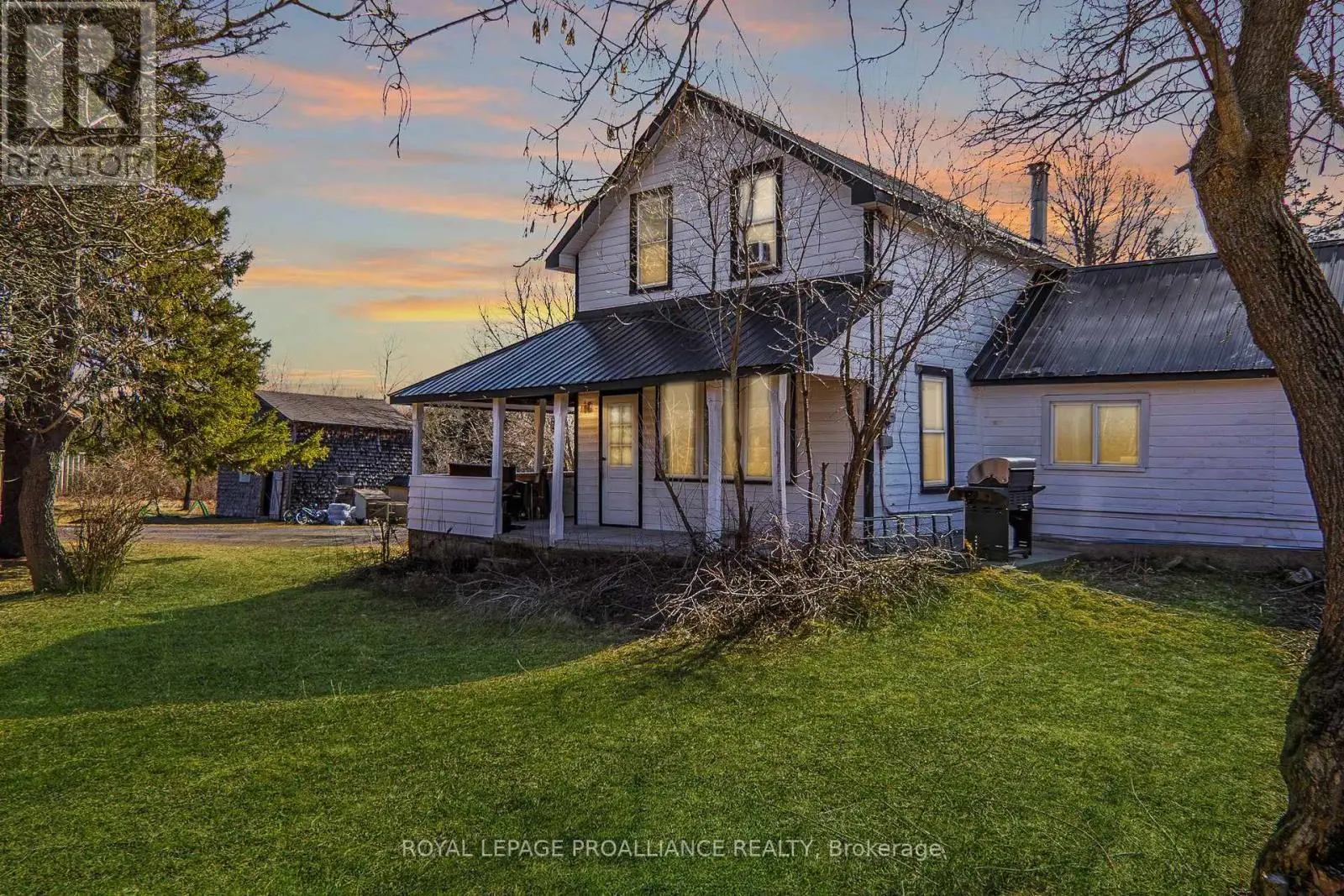 808 County Rd 12, Greater Napanee, Ontario  K0K 2W0 - Photo 1 - X12037421