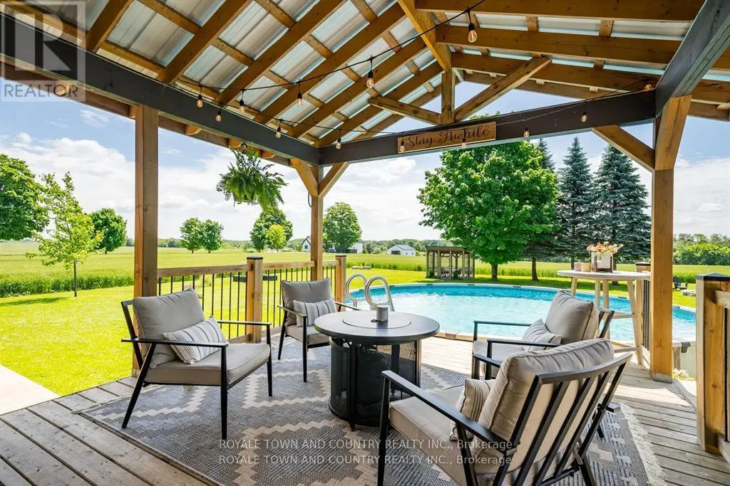 298 Glenarm Road, Kawartha Lakes, Ontario  K0M 2T0 - Photo 3 - X12037833