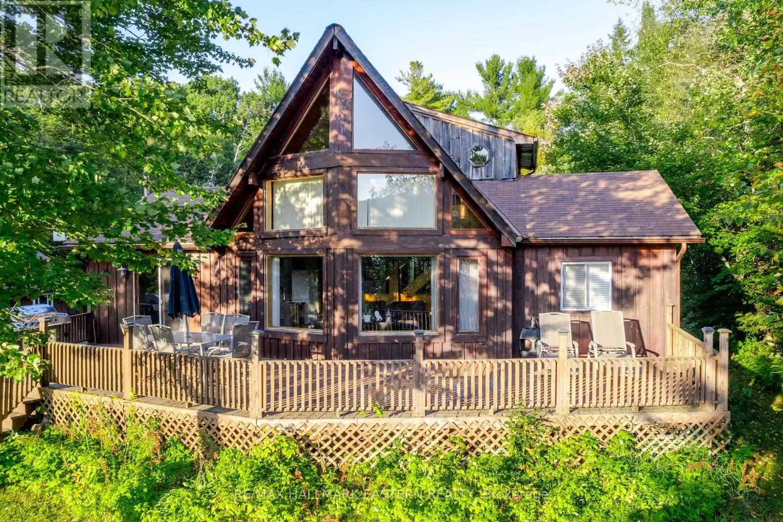152a Paradise Landing Road, Hastings Highlands, Ontario  K0L 2S0 - Photo 1 - X12037897