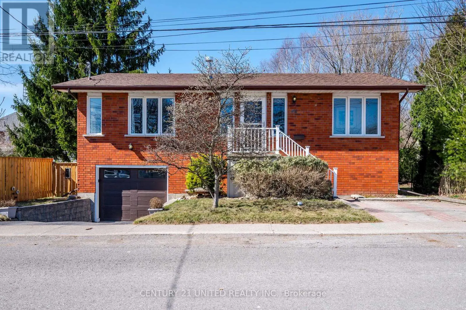 62 Young Street, Port Hope, Ontario  L1A 1M6 - Photo 2 - X12037945