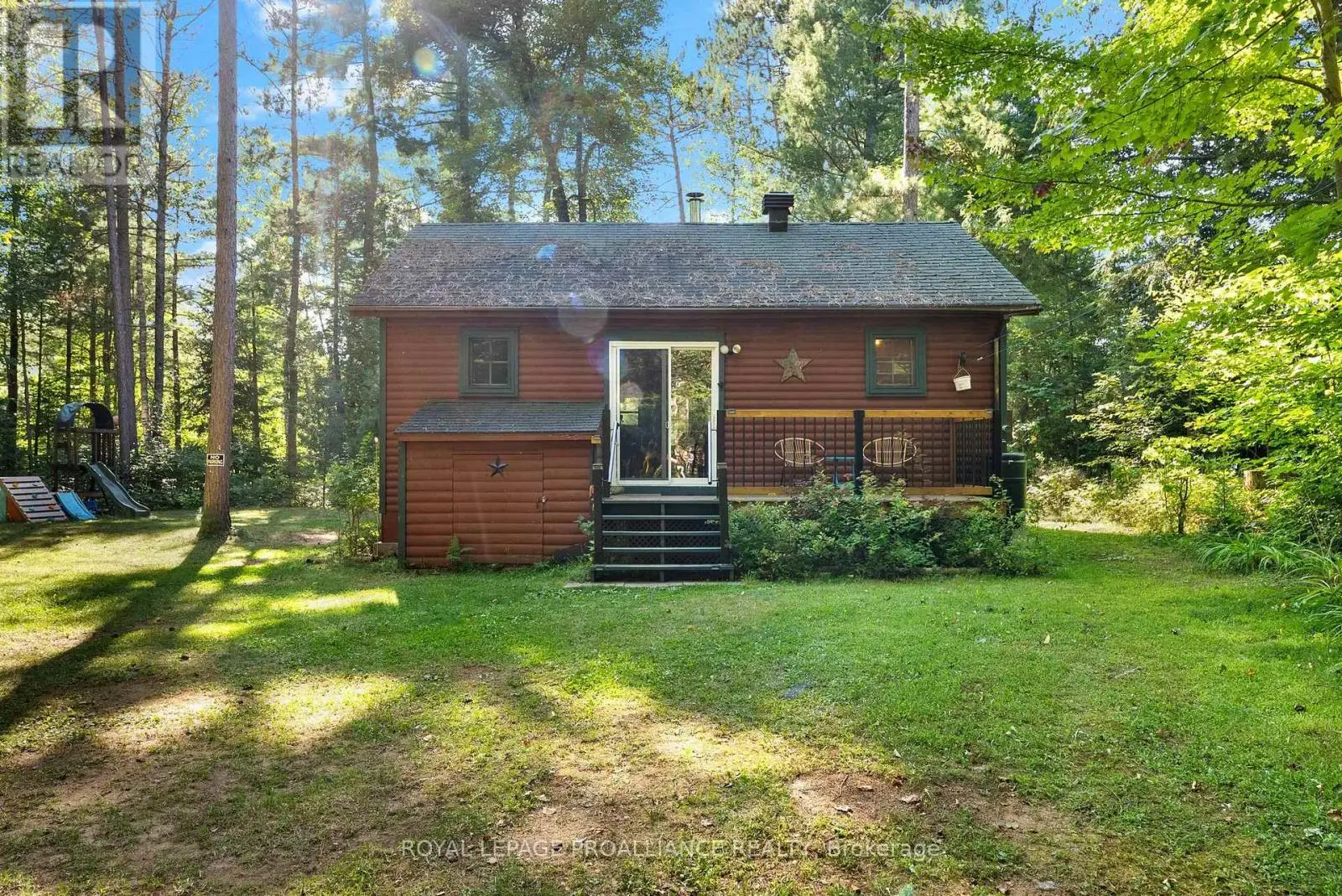 25b Cormorant Lane, Madawaska Valley, Ontario  K0J 1L0 - Photo 3 - X12037642