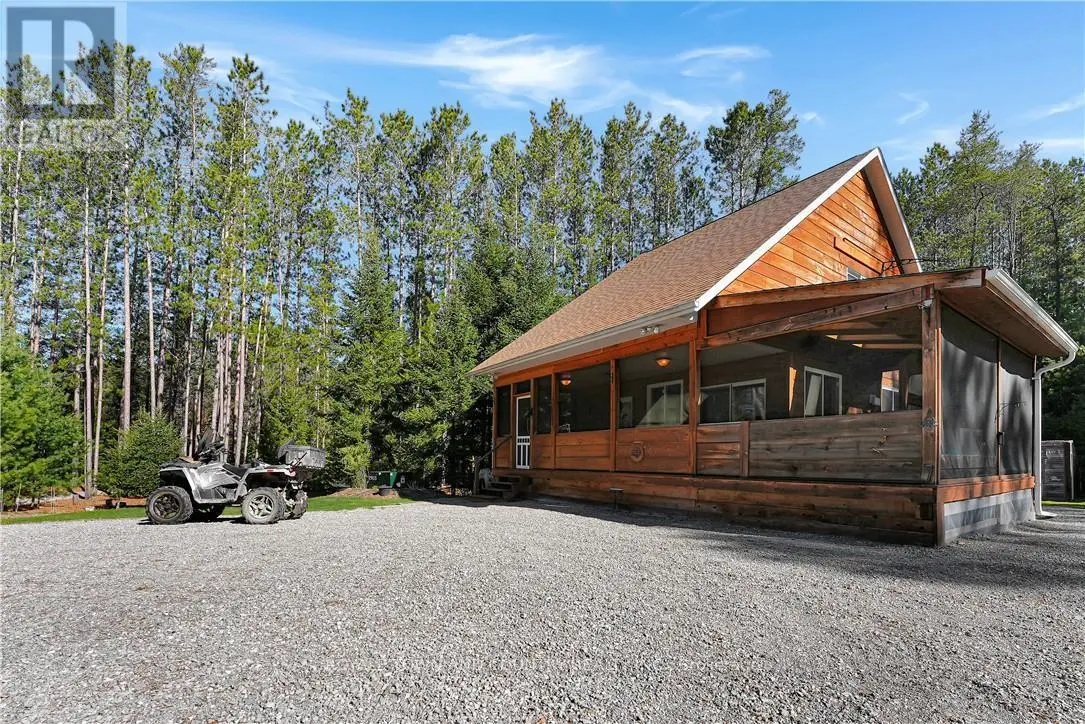 22 Winchester Drive, Kawartha Lakes, Ontario  K0M 1C0 - Photo 3 - X12038280