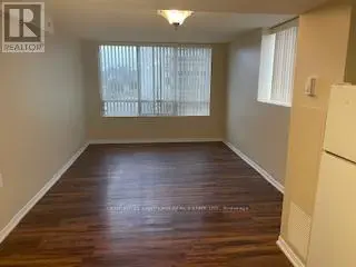 504 - 1056 Queens Avenue, Oakville, Ontario  L6H 6R3 - Photo 3 - W12039822