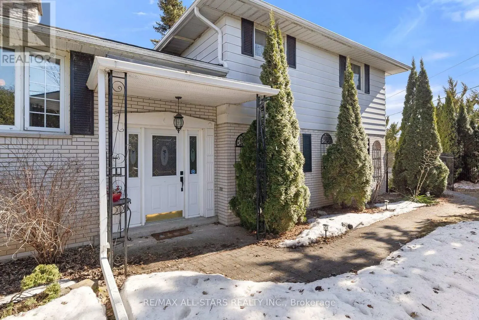 137 Anderson Drive, Kawartha Lakes, Ontario  K0M 1G0 - Photo 3 - X12039720