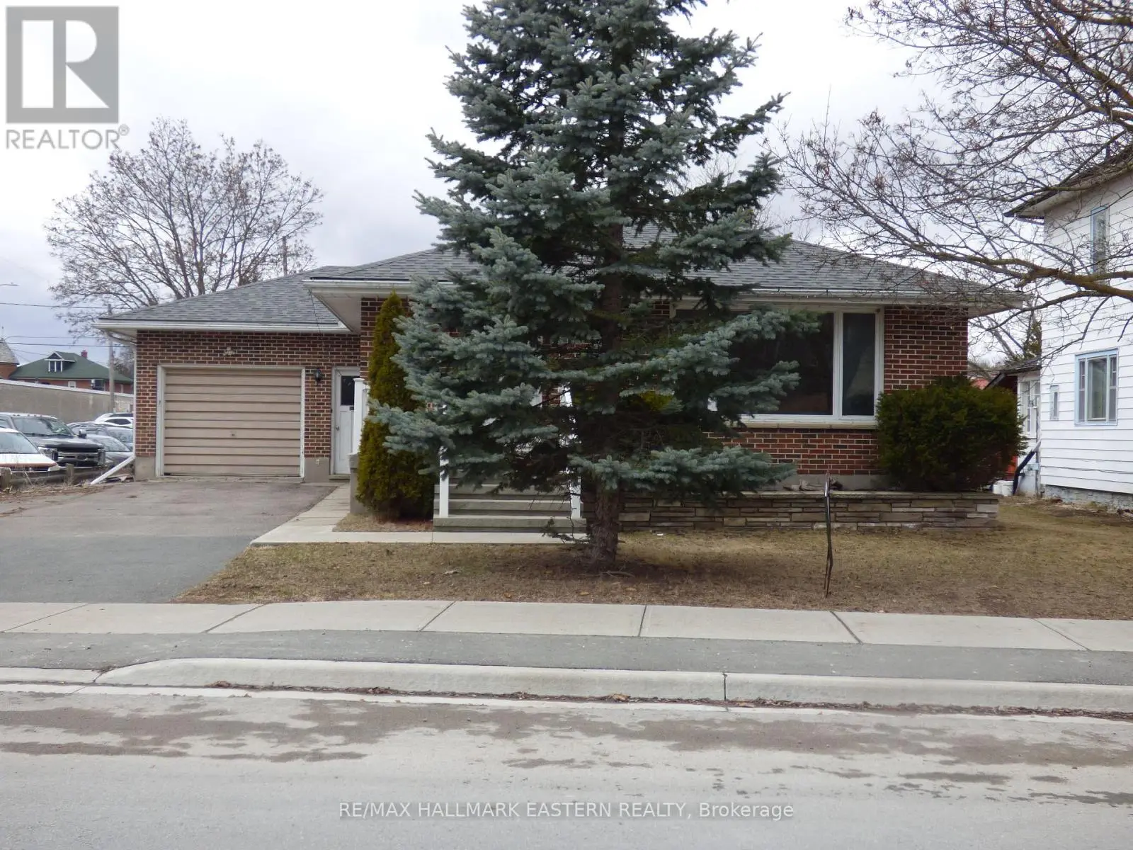 66 Doxsee Avenue N, Trent Hills, Ontario  K0L 1L0 - Photo 3 - X12013059