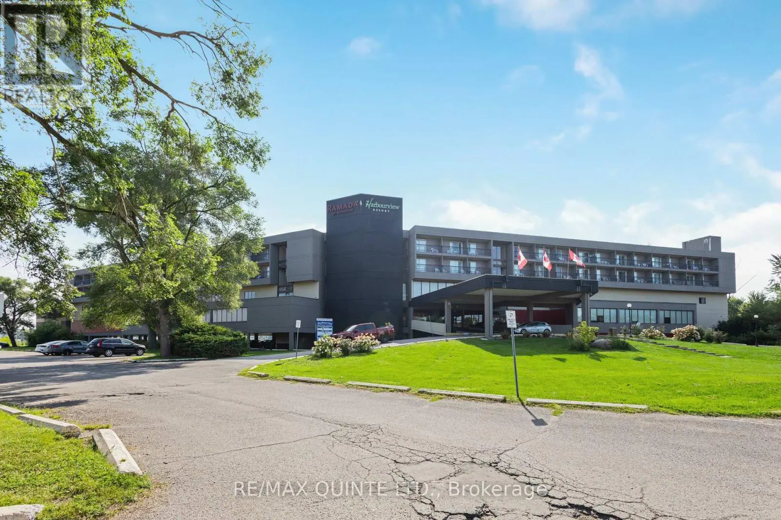 204 - 11 Bay Bridge Road, Belleville, Ontario  K8P 3P6 - Photo 2 - X12041148