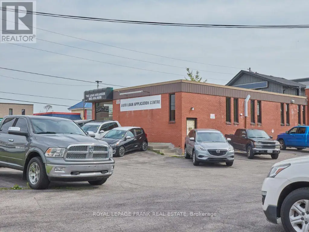349 King Street W, Oshawa, Ontario  L1J 2J8 - Photo 3 - E8417264