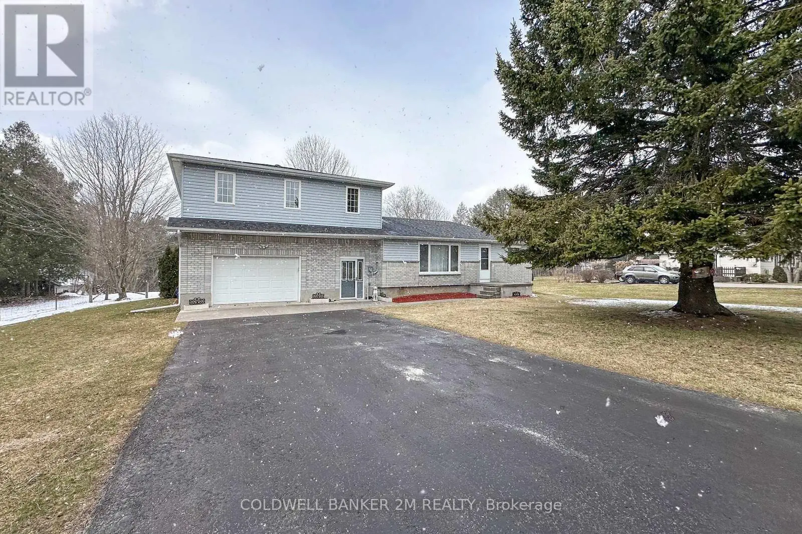 3318 Burnham Street N, Hamilton Township, Ontario  K9A 4J7 - Photo 1 - X12045207
