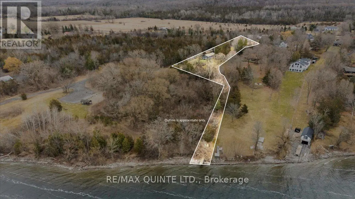 12112d Loyalist Parkway, Prince Edward County, Ontario  K0K 2T0 - Photo 3 - X12045229